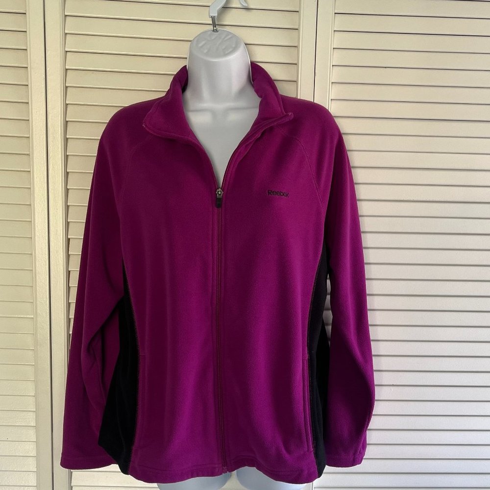 Women's Reebok Fleece Jacket Fushia & Black Zips close Size L ( fits 10-12)
